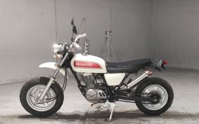 HONDA APE 100 HC07