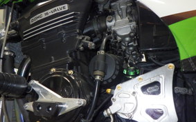 KAWASAKI GPZ900R NINJA 1999 ZX900A