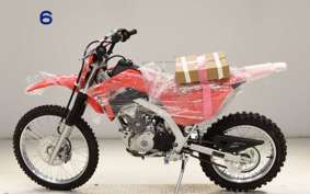 HONDA CRF125F JE03