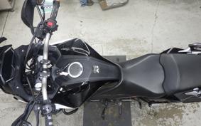 HONDA CB200X 2001