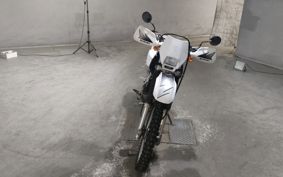 SUZUKI DJEBEL250XC SJ45A