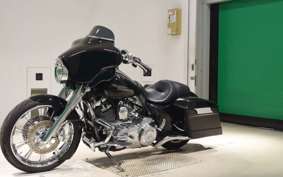 HARLEY FLHX 1690 2013