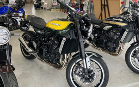 KAWASAKI Z900RS 2023 ZR900K