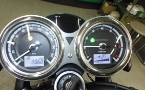 TRIUMPH BONNEVILLE T120 2023