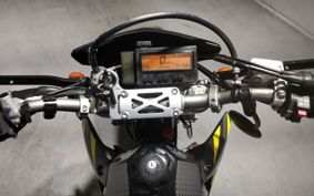 SUZUKI DR-Z400SM 2009 SK44A