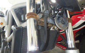 HONDA VTR 250 MC33