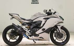 KAWASAKI ZX-25R 2014 ZX250E