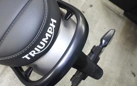 TRIUMPH SPEED 400 2025