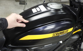 DUCATI SCRAMBLER FULL THROTTLE 2015