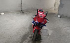 HONDA CBR600RR 2026 PC40