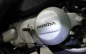 HONDA SDH125T 2006