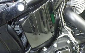 HARLEY FXS 1580 2012