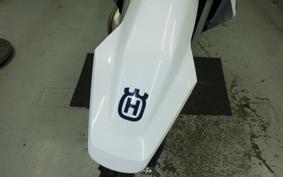 HUSQVARNA TE250