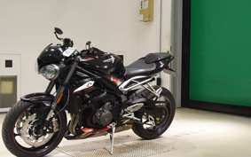 TRIUMPH STREET TRIPLE RS 2019