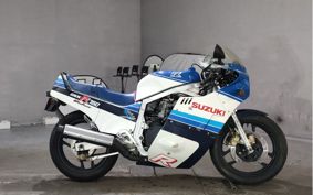 SUZUKI GSX-R750 1986 GR71F