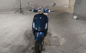 VESPA PRIMA BEIGE RA125 ..