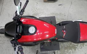 DUCATI DIAVEL Carbon 2012