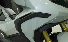 HONDA X-ADV 750 2021 RH10