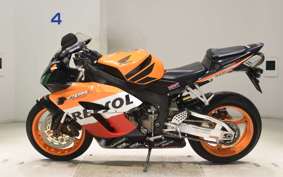 HONDA CBR1000RR 2005