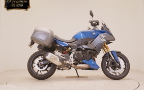 BMW F900XR 2023