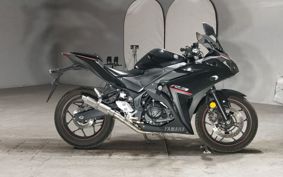 YAMAHA YZF R-3 2018 RH13J