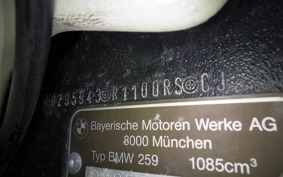 BMW R1100RS