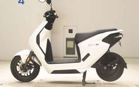 HONDA EM1 e: