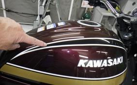 KAWASAKI Z900RS 2025 ZR900K