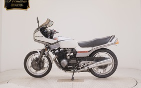 HONDA CBX550F INTEGRA 2026 PC04