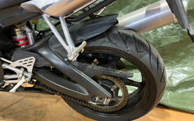 YAMAHA YZF-R6 2004 RJ05