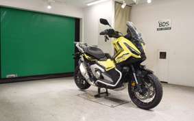 HONDA X-ADV 750 2025 RH21