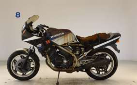 HONDA VT250FE MC08