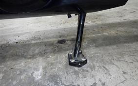 HONDA NM4 VULTUS -02 2014 RC82