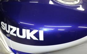 SUZUKI GSX-R750