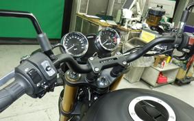 KAWASAKI Z900RS SE 2025 ZR900K