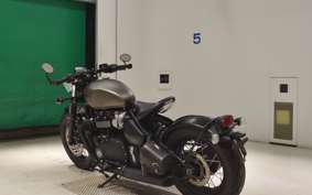 TRIUMPH BONNEVILLE BOBBER 2019