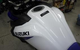 SUZUKI DL650 ( V-Strom 650 ) XTA 2024 C733M