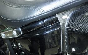 HARLEY FLBS 1870 2023