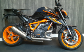 KTM 1290 SUPER DUKE R EVO V3940