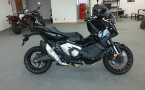 HONDA X-ADV 750 2026 RH21