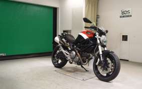 DUCATI MONSTER 696 2012