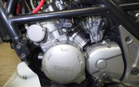 YAMAHA R1-Z 2002 3XC