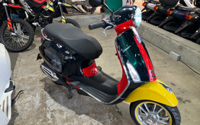 VESPA PRIMA BEIGE RA125 MICKEY ED
