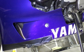 YAMAHA YZF-R1 2001
