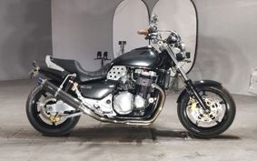 HONDA X4 1999 SC38