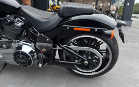 HARLEY FXBRS 2018 YHK