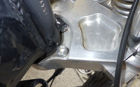 HARLEY XLH883 HUGGER 2001
