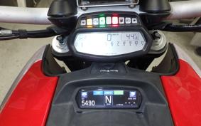 DUCATI DIAVEL 2012