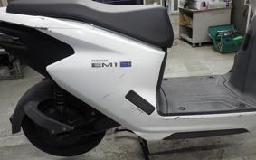 HONDA EM1 e: EF16