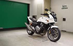 HONDA CB400 SUPER BOLDOR VTEC 2009 NC42